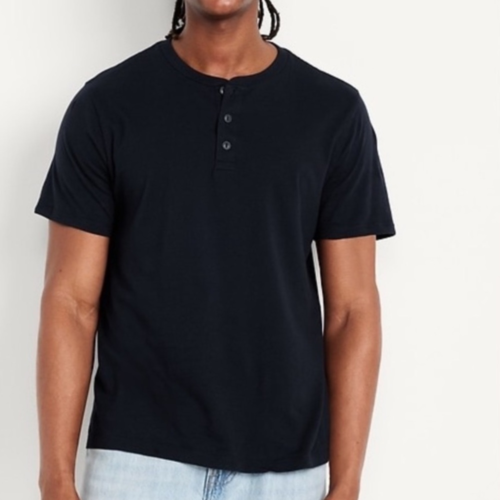 Old Navy Men’s Black Henley‎ T-Shirt Size L Soft-Washed Short Sleeve Tee